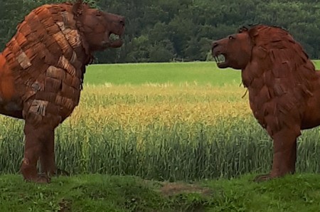neuer Artikel lies alles über die Kunst